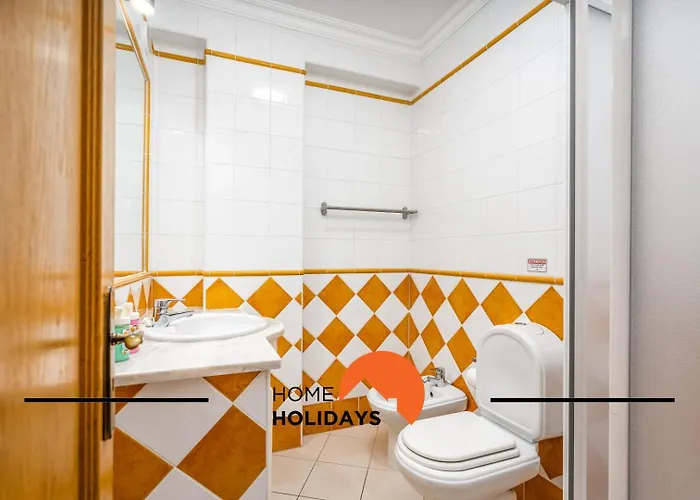 #271 2br Bicos Bright & * Albufeira